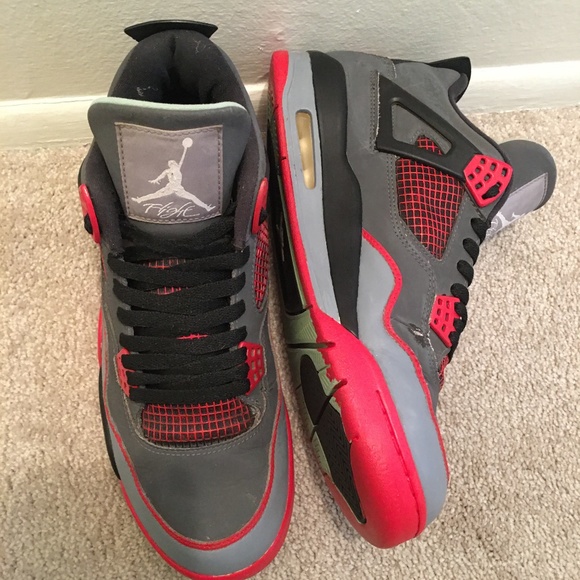 CUSTOM Jordan Retro 4 Green Glows Size 10.5 One Of A Kind Infrareds - Picture 2 of 7